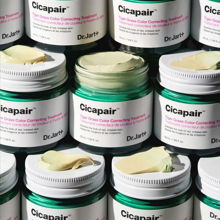 Dr.Jart+ Cicapair Tiger Grass Color Correcting Treatment 50 ml rauhoittava päivävoide ja vaaleanvihreä koostumus.