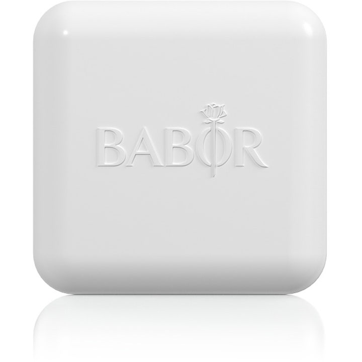 Babor Natural Cleansing Bar 65 g puhdistava kasvojenpuhdistus valkoisessa rasiassa jossa on kohokuvioitu logo