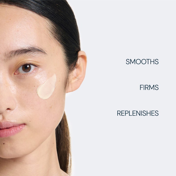 Elemis Pro-Collagen Overnight Matrix 50 ml silottava yövoide, jonka infografiikka esittelee ainesosat ja koostumuksen.