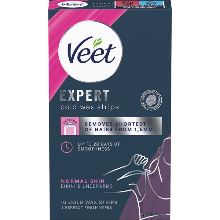 Veet Expert Cold Wax Strips 16 kpl karvanpoistoliuskat bikinirajalle tummansinisessä pakkauksessa