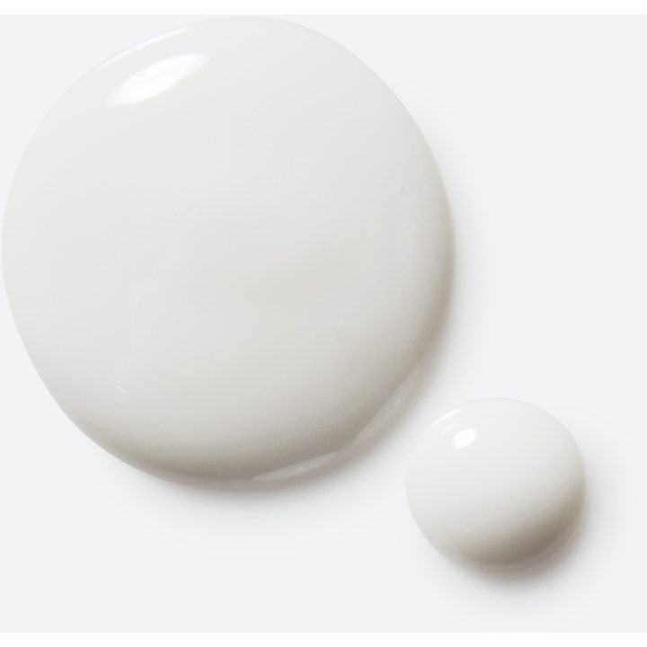Some By Mi Beta Panthenol Repair Serum 30 ml korjaava seerumi ja sen valkoinen kermainen koostumus