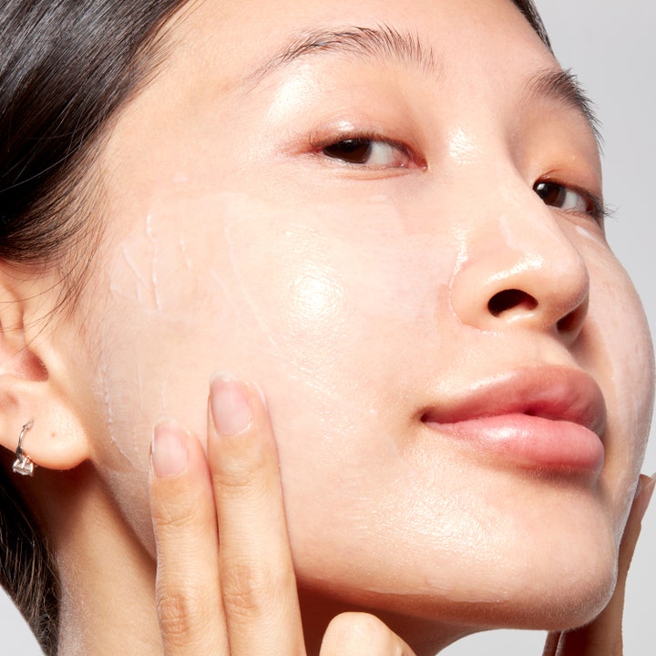 Mario Badescu Seaweed Night Cream 29 ml kosteuttava yövoide jota levitetään kasvoille ja joka luo iholle heleyttä.