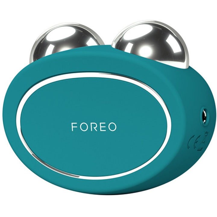 FOREO BEAR 2 Evergreen 1 kpl kiinteyttävä mikrovirtalaite tummanvihreä silikonirunko ja kaksi hopeista palloa