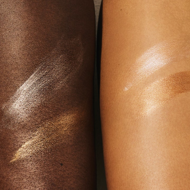 Sol de Janeiro Rio Sunset Bronze Glow Oil 75 ml heleyttävä vartaloöljy luo upean pronssisen hohdon eri ihoille.