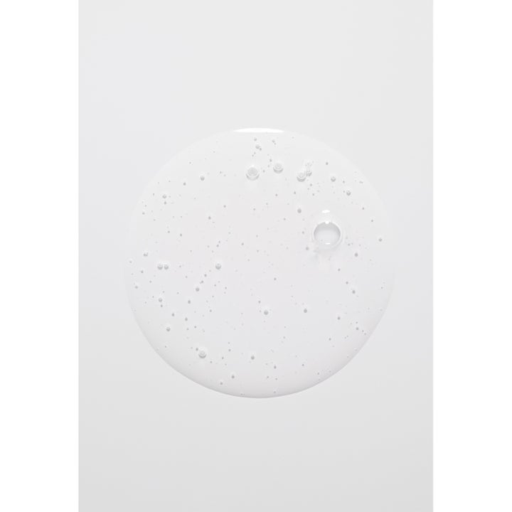 Jorgobé Micellar Cleansing Water 150 ml puhdistusvesi, jonka kirkas ja kupliva koostumus syväpuhdistaa ihon.