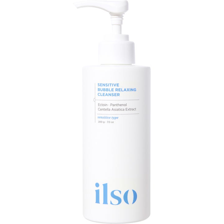 ilso Sensitive Bubble Relaxing Cleanser 200 g rauhoittava puhdistusaine herkälle iholle valkoisessa pumppupullossa