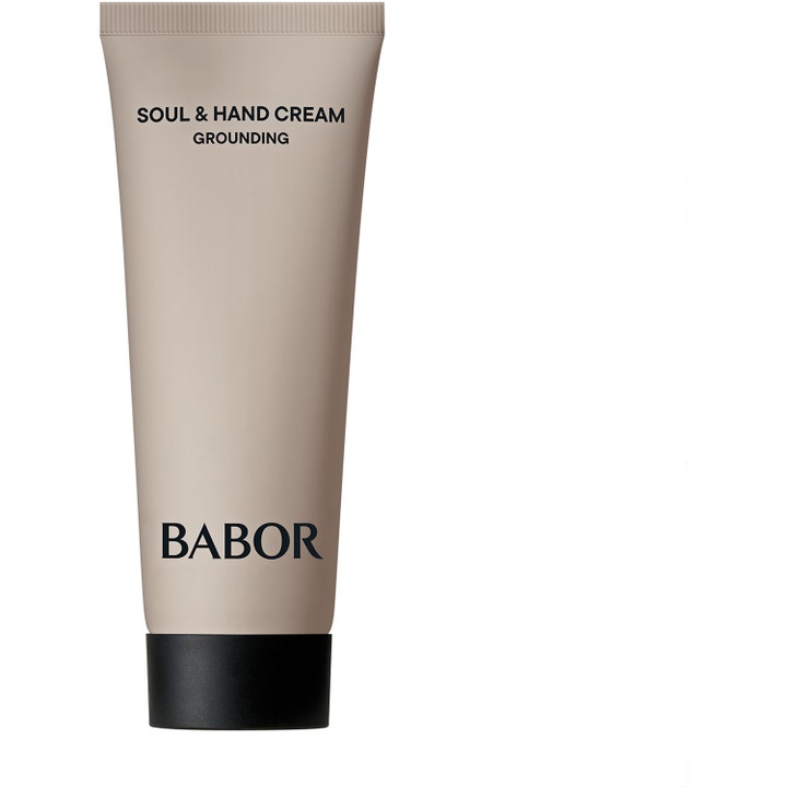 Babor Soul & Hand Cream Grounding rauhoittava käsivoide beigessä tuubissa, jossa on tyylikäs musta korkki.