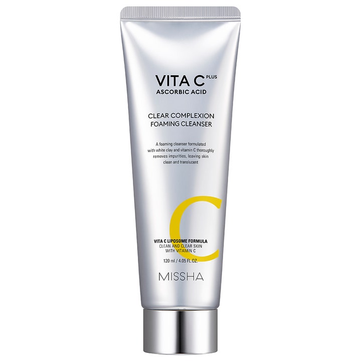 Missha Vita C Plus Clear Complexion Foaming Cleanser 120 ml kirkastava puhdistusvaahto hopeisessa tuubissa