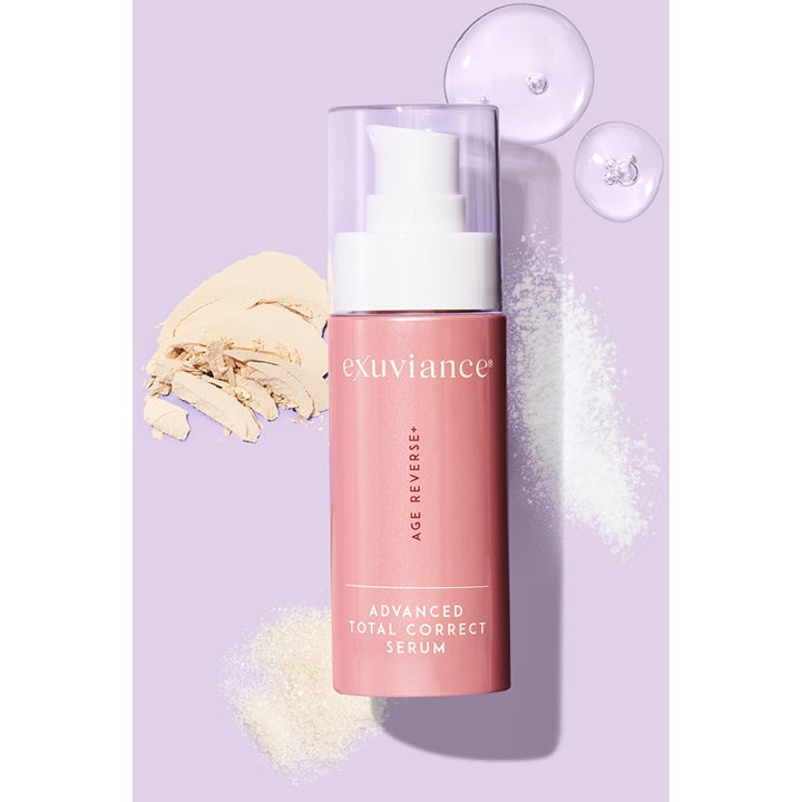 Exuviance Age Reverse Total Correct + Sculpt Serum 30 ml kiinteyttävä seerumi vaaleanpunaisessa pullossa jauheen kera