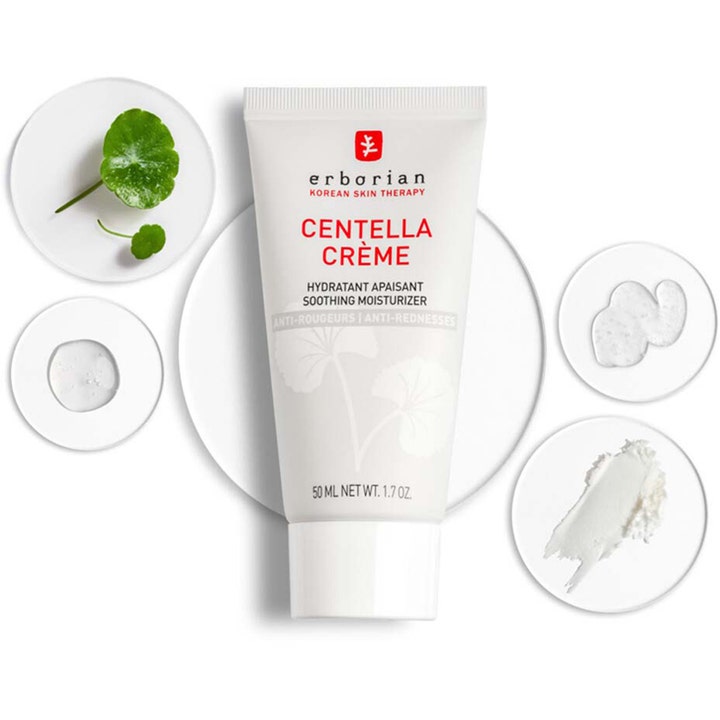 Erborian Centella Creme 50 ml rauhoittava päivävoide valkoisessa tuubissa vihreiden lehtien ja voiteenäytteen kera.