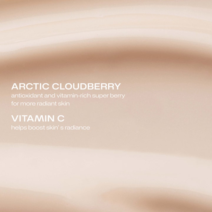 Lumene Nordic-C Glow Moisturizer 50 ml kasvovoide, jonka kermainen koostumus sisältää lakkaa ja C-vitamiinia.