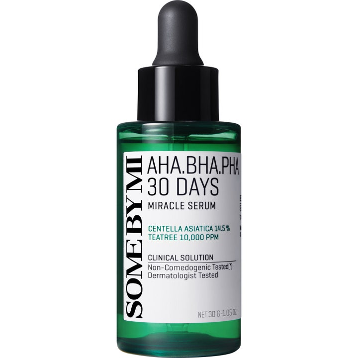 Some By Mi AHA BHA PHA 30 Days Miracle Serum 50 ml rauhoittava seerumi vihreässä lasipullossa mustalla pipetillä.