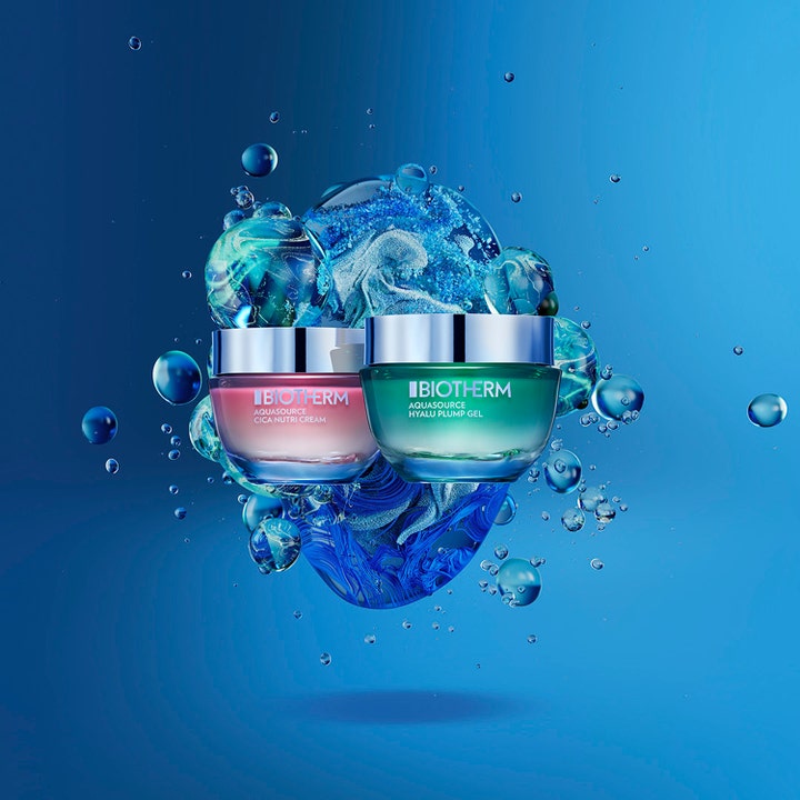 Biotherm Aquasource Cica Nutri 30 ml ravitseva kasvovoide lasipurkissa sinisten vesikuplien ja pisaroiden keskellä.