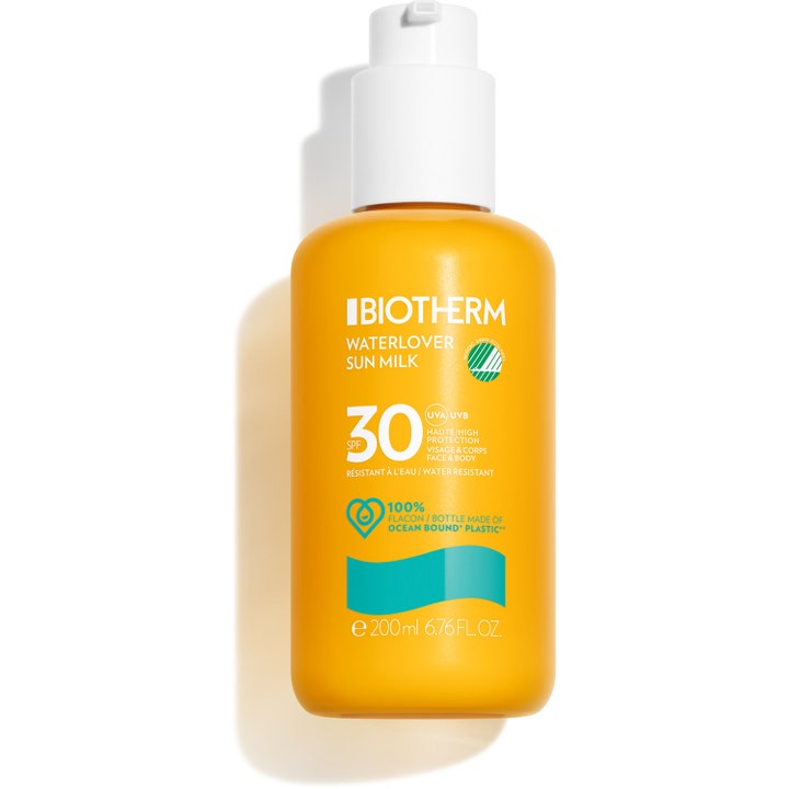 Biotherm Waterlover Sun Milk SPF 30 200 ml aurinkosuojavoide suojaa ihoa keltaisessa pullossa jossa on valkoinen pumppu
