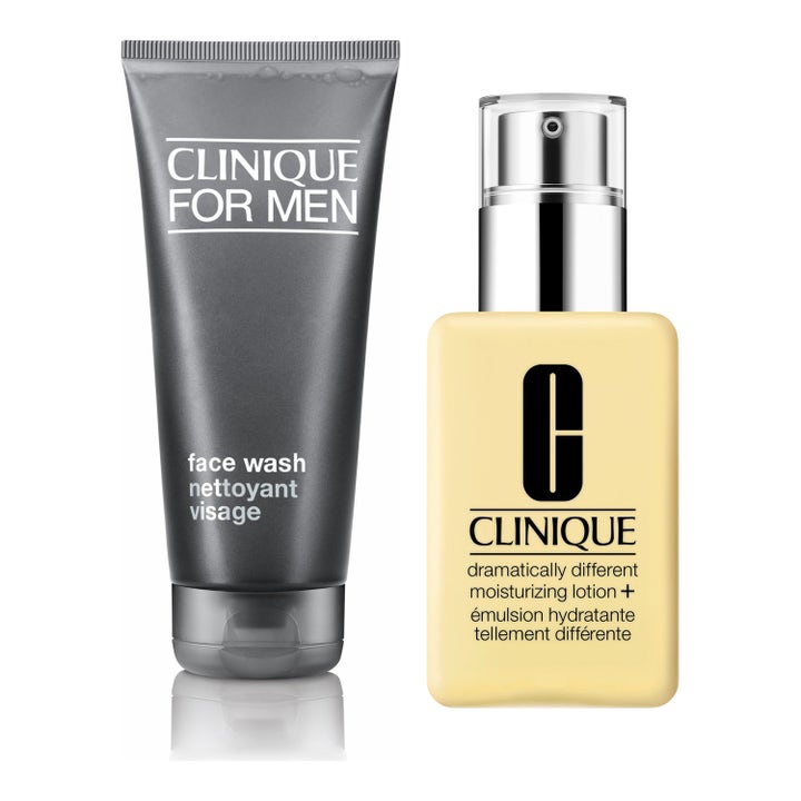Clinique For Men Face Wash ja Moisturizing Lotion+ ihonhoitosetti harmaassa tuubissa ja keltaisessa pumppupullossa.