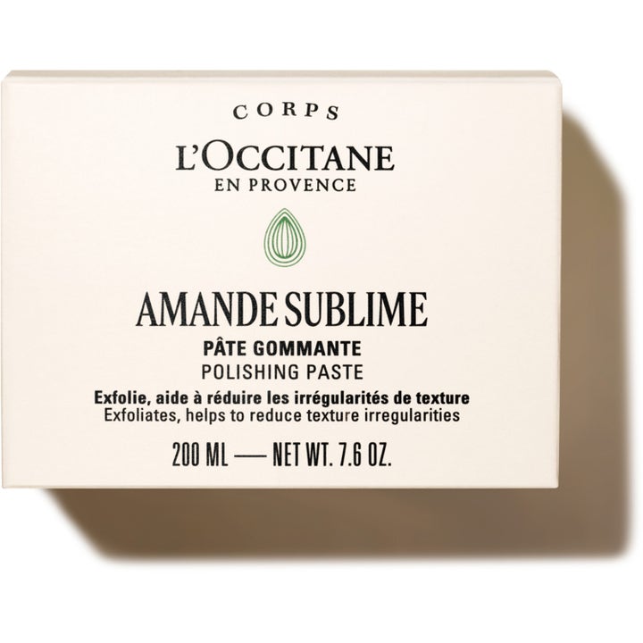 L'Occitane en Provence Almond Polishing Paste 200 ml silottava vartalonkuorinta vaaleassa pahvipakkauksessa.