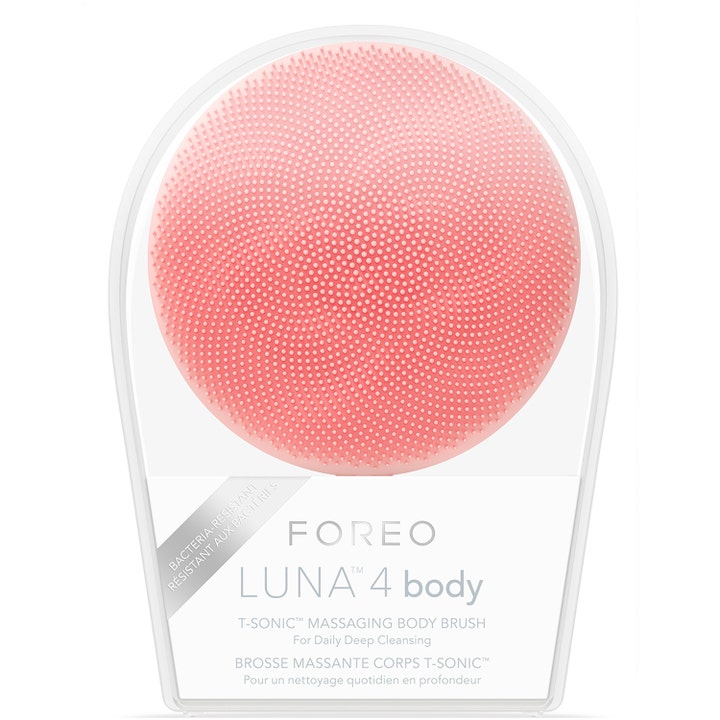 FOREO LUNA 4 body Peach Perfect 1 kpl syväpuhdistava vartaloharja persikanvärinen silikonilaite kirkkaassa pakkauksessa