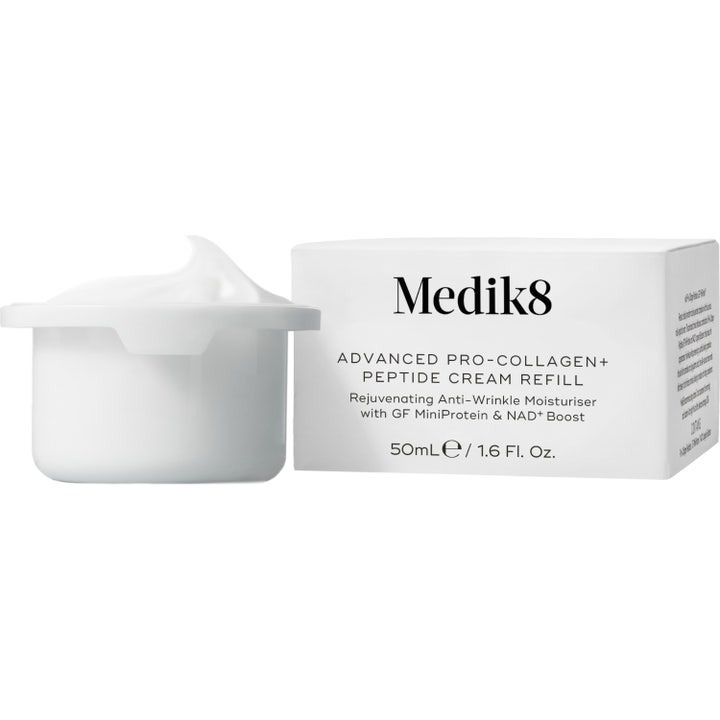 Medik8 Advanced Pro-Collagen + Peptide Cream Refill 50ml uudistava kosteusvoide valkoisessa täyttökapselissa ja rasiassa.