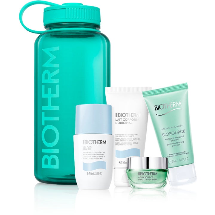 Biotherm ihonhoitosetti kosteuttaa ja puhdistaa sisältäen turkoosin juomapullon sekä valkoisia ja vihreitä tuubeja.