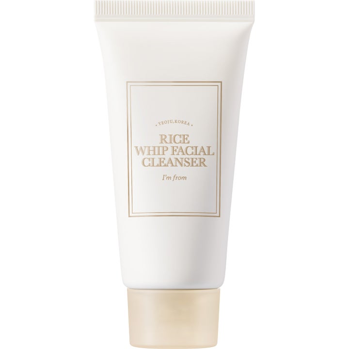I'm from Rice Whip Facial Cleanser 150 ml kirkastava puhdistusaine valkoisessa tuubissa kultaisella korkilla