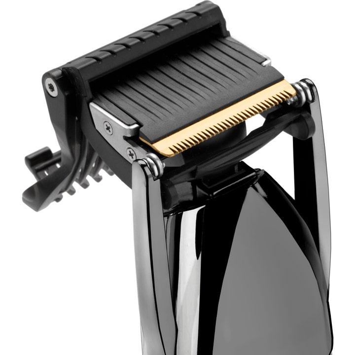 BaByliss Super-X Metal Stubble Trimmer S991E 1 kpl partatrimmeri luo tarkan lopputuloksen kultaisella terällä ja mustalla rungolla