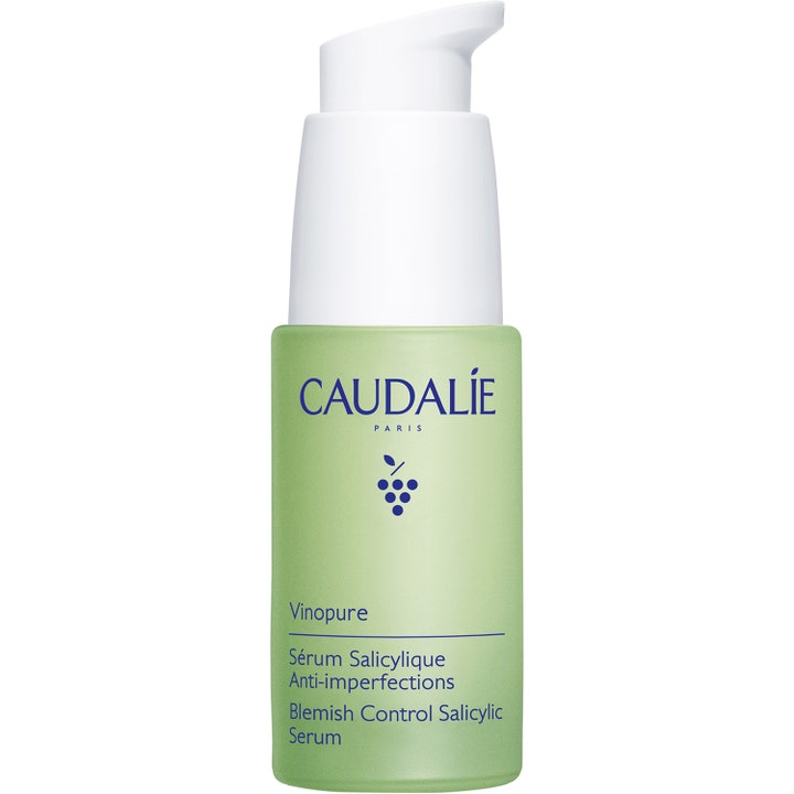 Caudalie Vinopure Blemish Control Salicylic Serum 30 ml epäpuhtauksia vähentävä seerumi vihreässä mattapullossa.