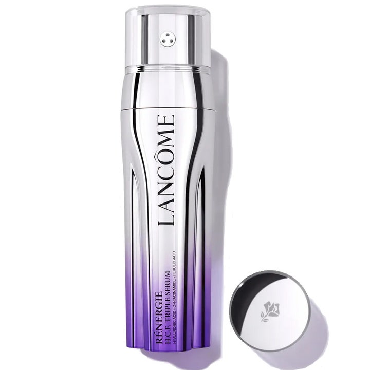 Lancôme Rénergie H.C.F. Triple Serum 50 ml silottava kasvoseerumi liilassa ja hopeisessa pumppupullossa.