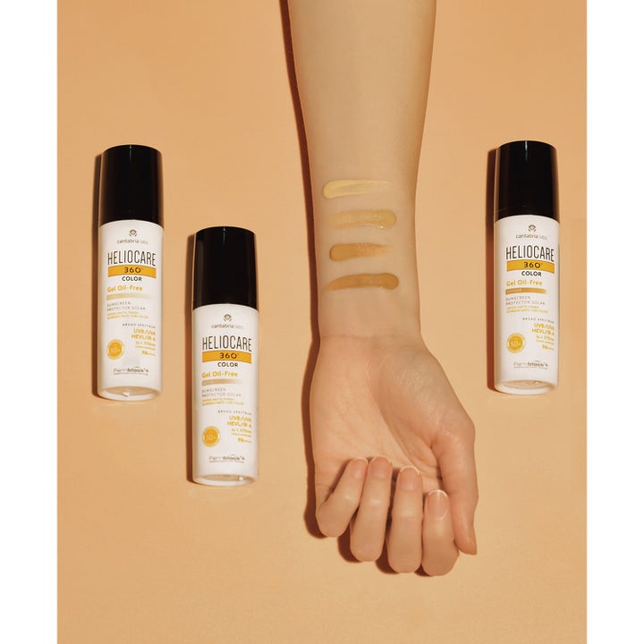 Heliocare Gel Oil-Free SPF 50+ Bronze 50 ml sävyttävä aurinkosuojavoide ja neljä eri voidesävyä käsivarrella
