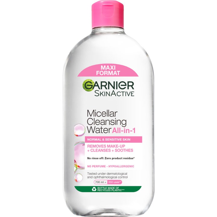 Garnier SkinActive Micellar Cleansing Water 700ml puhdistusvesi rauhoittaa ihoa kirkkaassa pullossa pinkillä korkilla