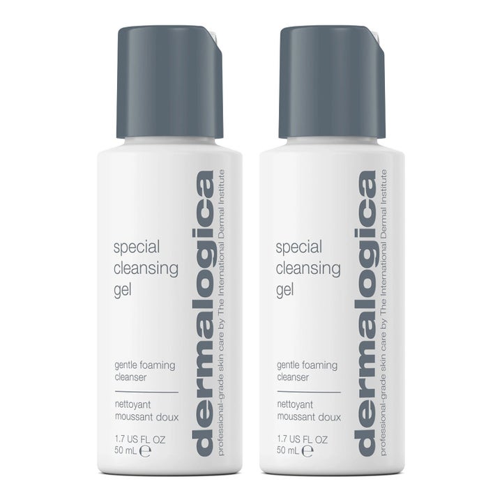 Dermalogica Special Cleansing Gel 50 ml hellävarainen puhdistusgeeli kaksi valkoista pulloa harmailla korkeilla