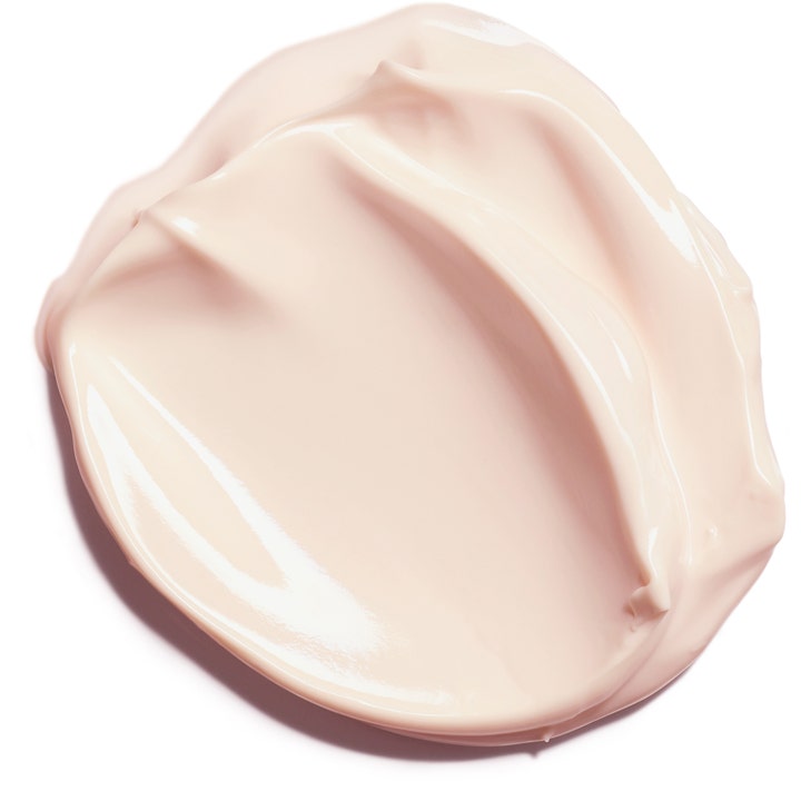 Clarins Multi-Active Jour 50 ml silottava päivävoide on koostumukseltaan täyteläinen vaaleanpunainen voide.