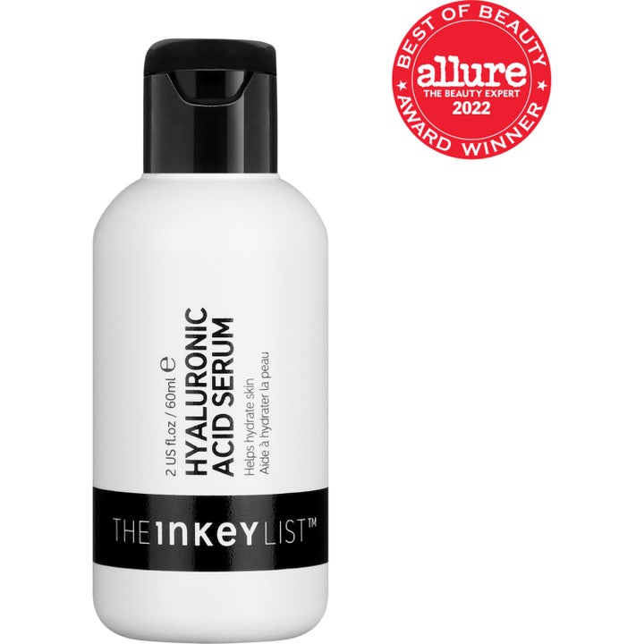 The INKEY List Hyaluronic Acid Serum 60 ml kosteuttava seerumi valkoisessa pullossa ja mustavalkoisessa rasiassa.