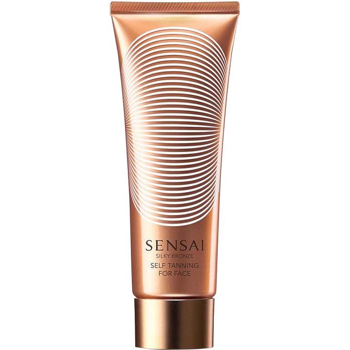 Sensai Silky Bronze Self Tanning For Face 50 ml itseruskettava kasvovoide kuparin sävyisessä kuviollisessa tuubissa.