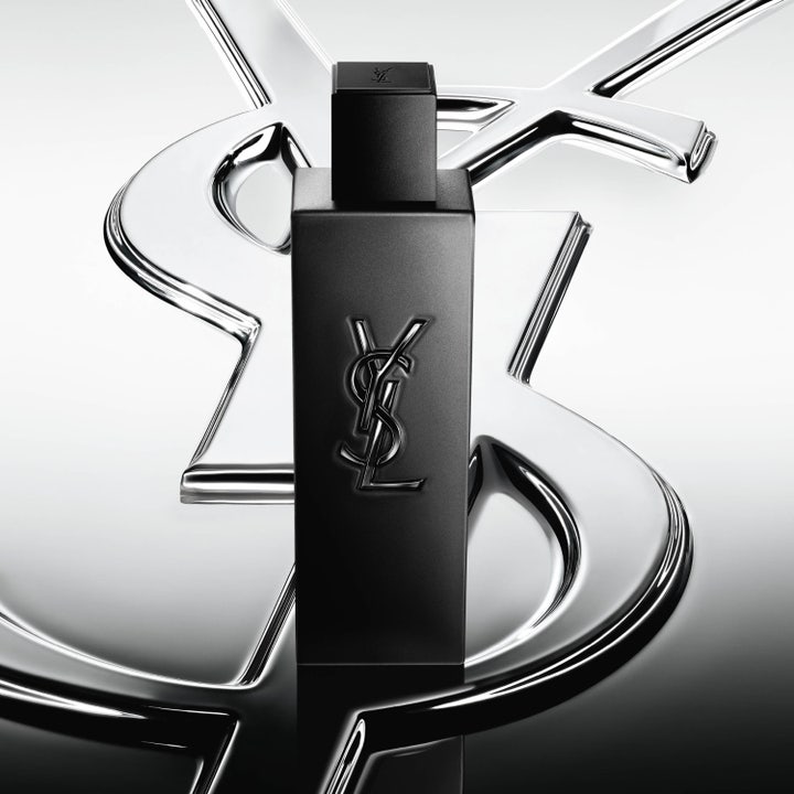 Yves Saint Laurent MYSLF Le Parfum 40 ml miesten tuoksu mattamustassa pullossa metallisen logon edessä