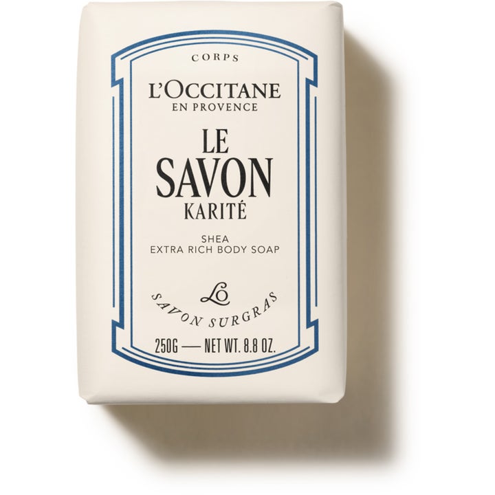 L'Occitane Shea Extra Rich Body Soap 250 g ravitseva palasaippua kermanvärisessä paperikääreessä sinisillä teksteillä