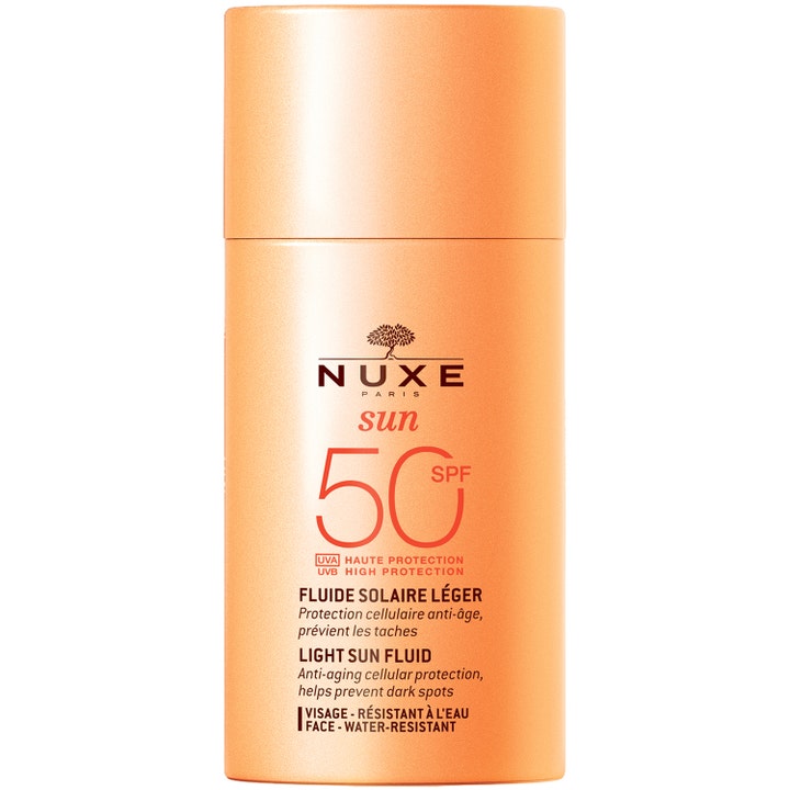 Nuxe Sun Light Sun Fluid SPF 50 50ml aurinkovoide ehkäisee pigmenttiläiskiä oranssissa lieriönmuotoisessa pullossa.