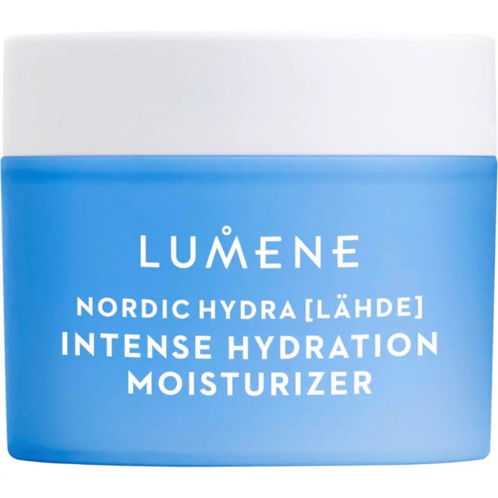 Lumene Nordic Hydra Lähde Intense Hydration Moisturizer syväkosteuttava kasvovoide sinisessä purkissa valkoisella korkilla