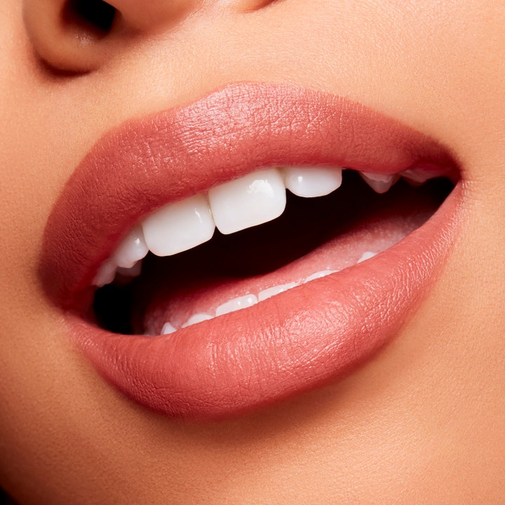 Powder Kiss Slim Stick