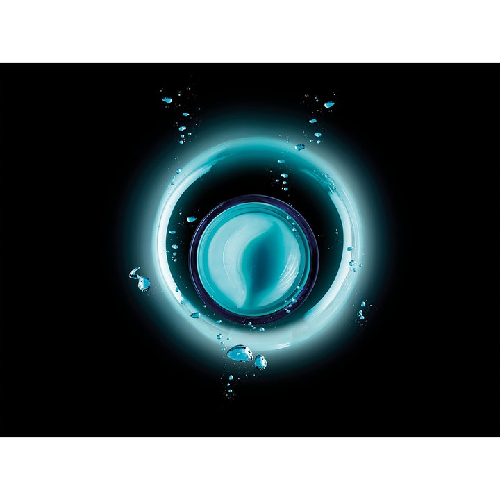 Biotherm Aquasource Night Spa 50 ml kosteuttava yövoide sininen voidekoostumus avoimessa purkissa veden ympäröimänä