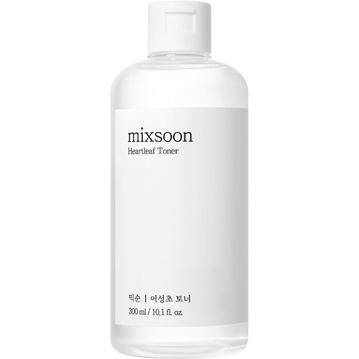 Mixsoon Heartleaf Toner 300 ml rauhoittava kasvovesi kirkkaassa pullossa, jossa on minimalistinen valkoinen etiketti.