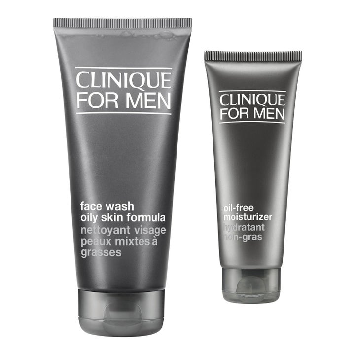 Clinique For Men Face Wash ja Oil-Free Moisturizer rasvaiselle iholle kaksi harmaata tuubia puhdistukseen ja kosteutukseen.