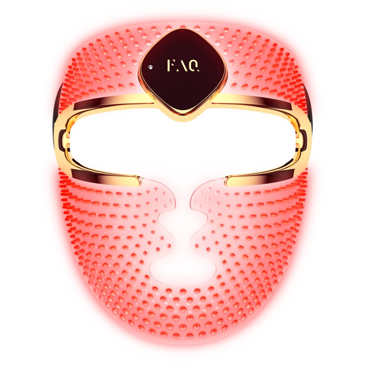 FAQ 201 LED Mask ihonhoitolaite kirkastaa ihoa punaisella silikonisella LED-kasvonaamiolla ja kultaisilla yksityiskohdilla.