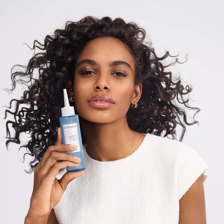 Specialists Hydrating Essence