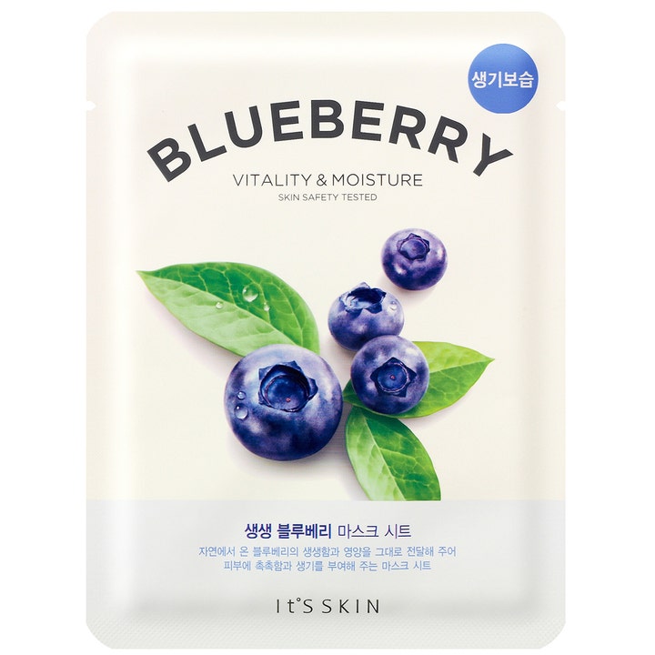 It'S SKIN Blueberry Vitality & Moisture 1 kpl elvyttävä kangasnaamio valkoisessa pakkauksessa jossa on mustikoita