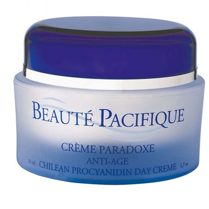 Beauté Pacifique Crème Paradoxe Anti-Age 50 ml päivävoide huurteisessa vaaleansinisessä purkissa, jossa on tummansininen kansi.