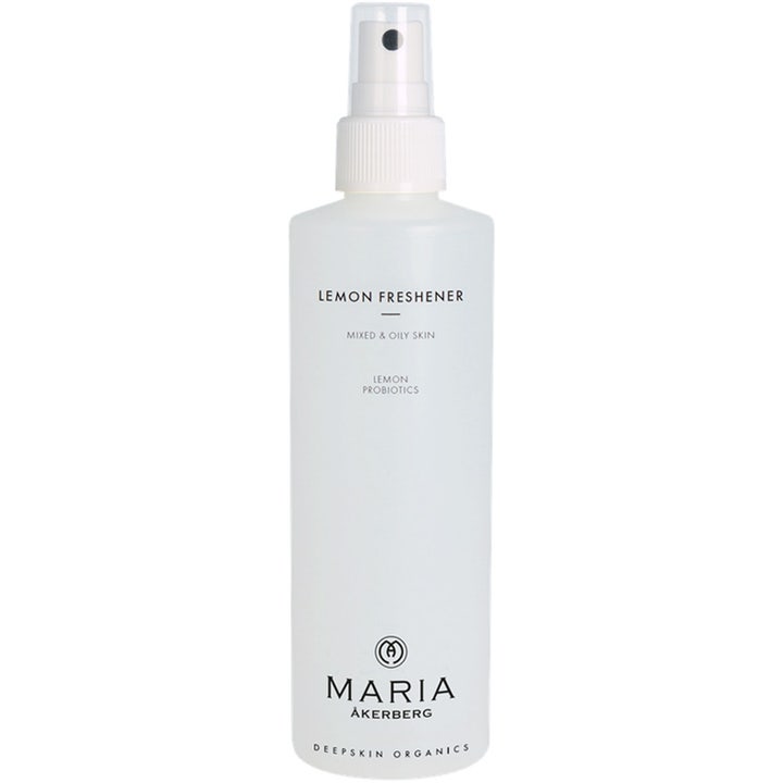 Maria Åkerberg Lemon Freshener tasapainottava kasvovesi rasvaiselle iholle valkoisessa huurteisessa suihkepullossa.