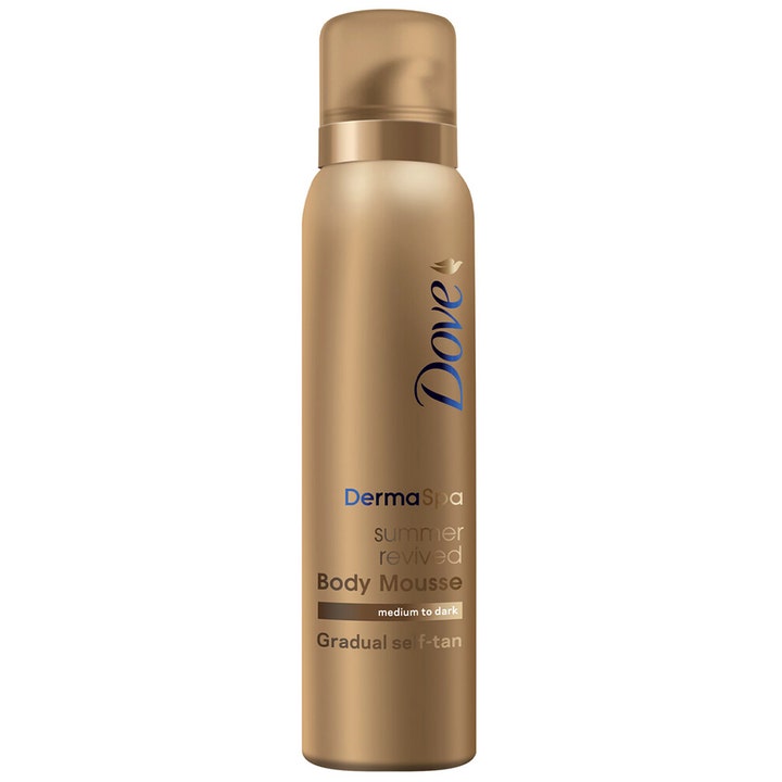 Dove DermaSpa Summer Revived Body Mousse itseruskettava vaahto antaa asteittaisen päivetyksen pronssinvärisessä spraypullossa.