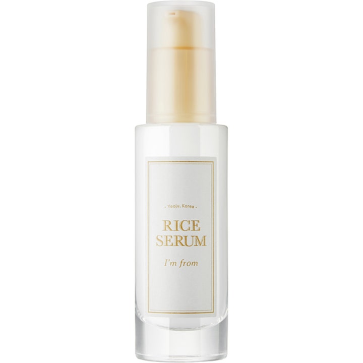 I'm from Rice Serum 30 ml heleyttävä seerumi tyylikkäässä valkoisessa lasipullossa kullanvärisellä pumpulla