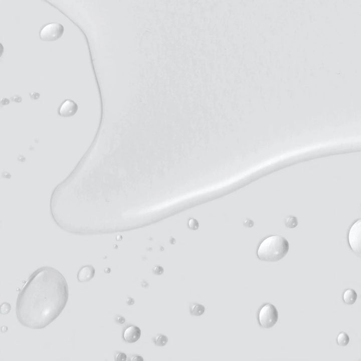 Dermalogica Retinol Clearing Oil puhdistava kasvoöljy kirkkaalla ja kevyellä pisarakoostumuksella.