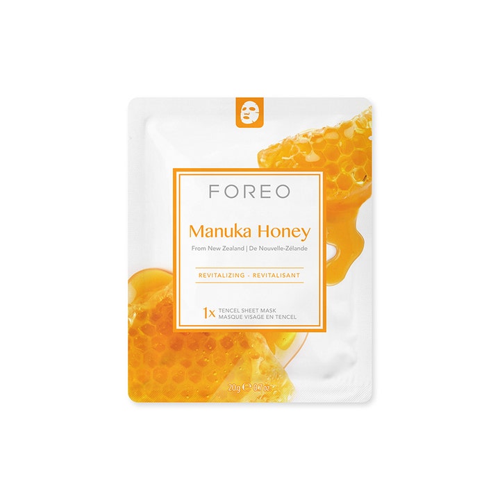 FOREO Farm To Face Manuka Honey 20 g elvyttävä kasvonaamio valkoisessa pussissa hunajakennokuvioilla